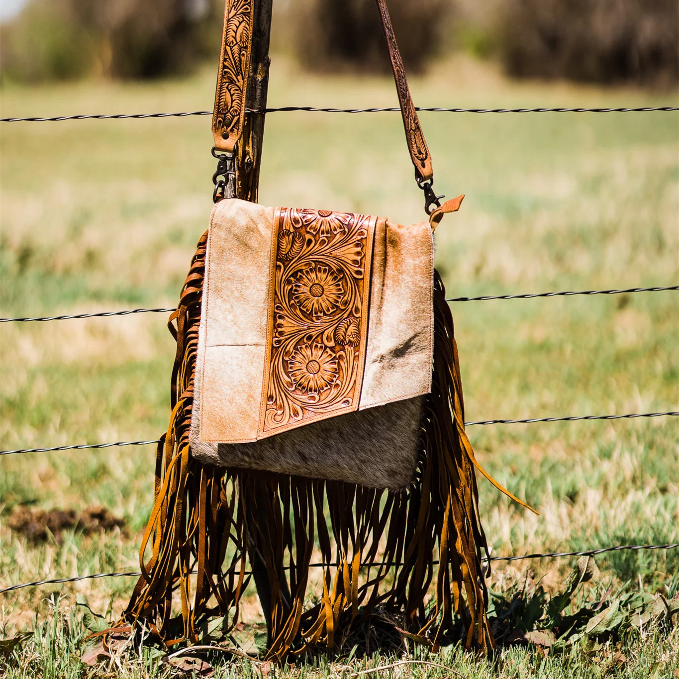 Vibrant Charm Crossbody Bag
